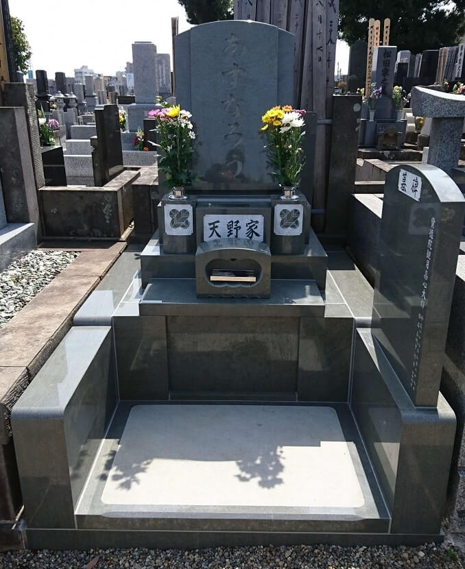 本小松石墓石(千葉県船橋市)2017042902